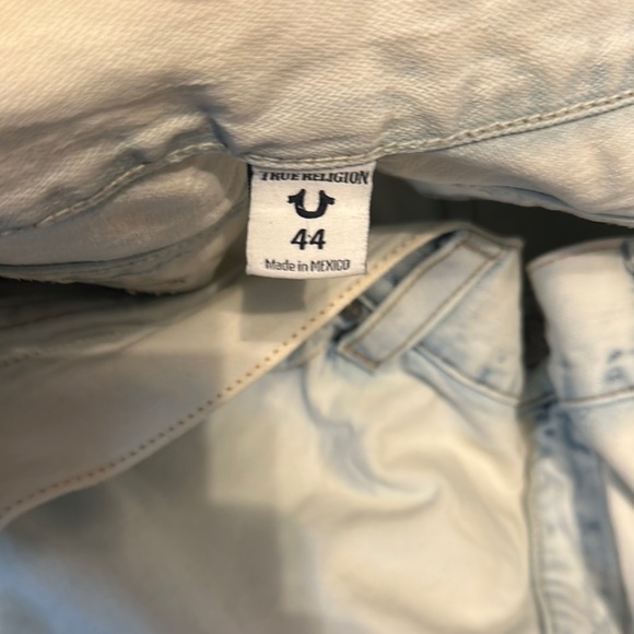 True Religion Light Blue Jean Shorts size 44 great condition - Picture 4 of 6